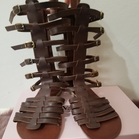 Urban Outfitter Gladiator Sandals - Picture 4 of 4